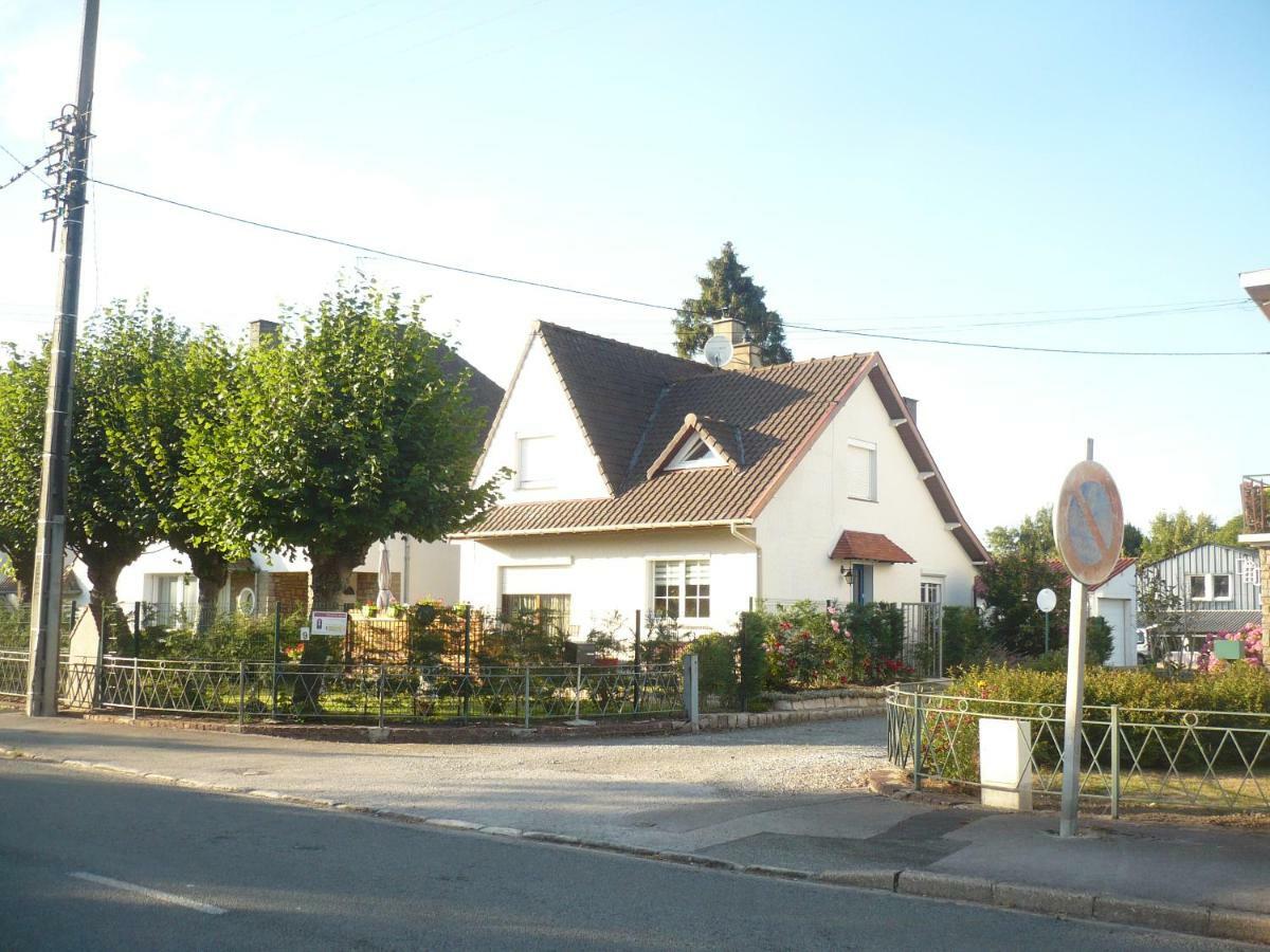 Chez Nicole Apartment Marconne Екстериор снимка
